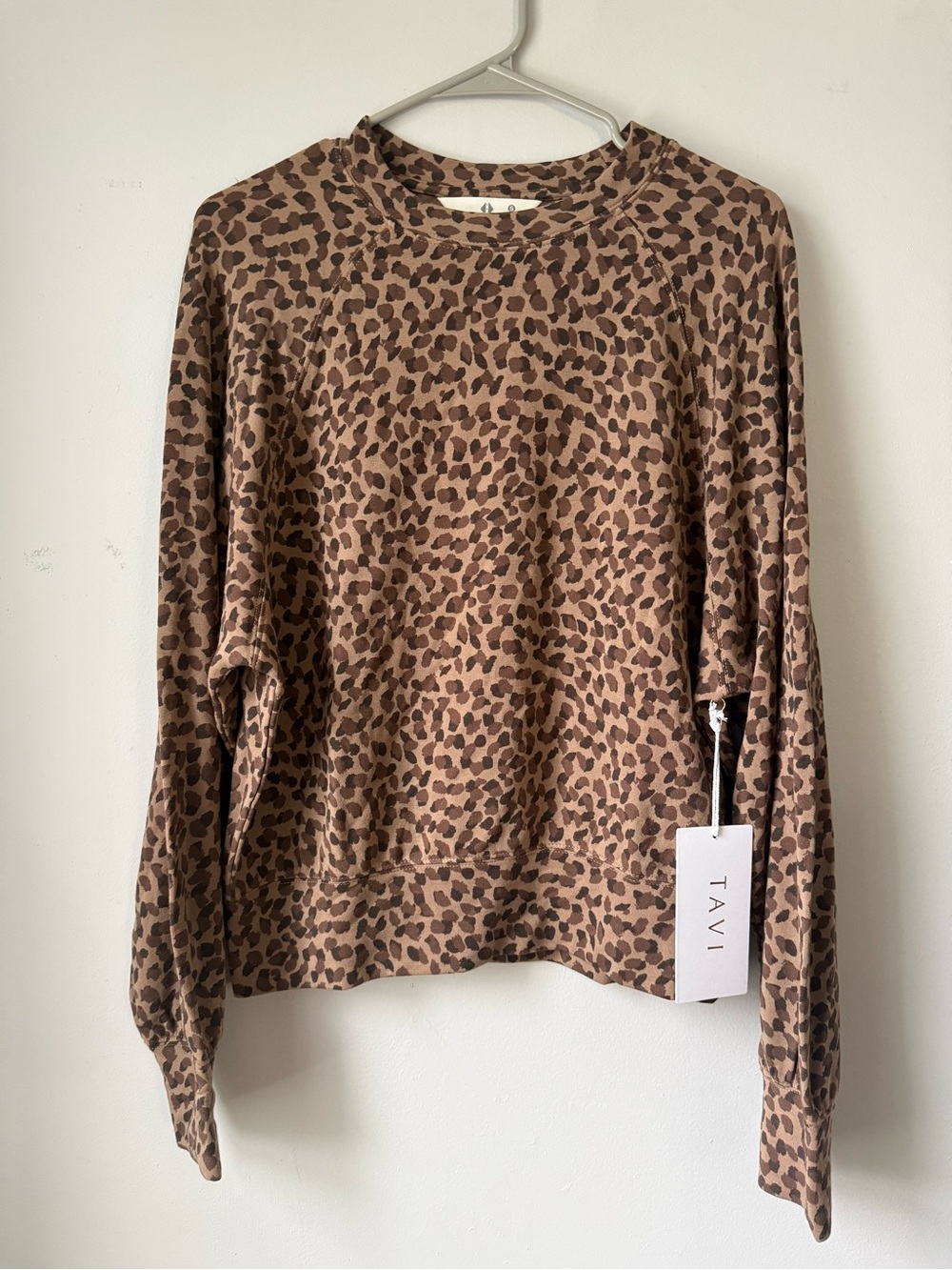 TAVI Active Ease Crew Sweatshirt Brown Leopard Print Long Sleeve Pullover Size S